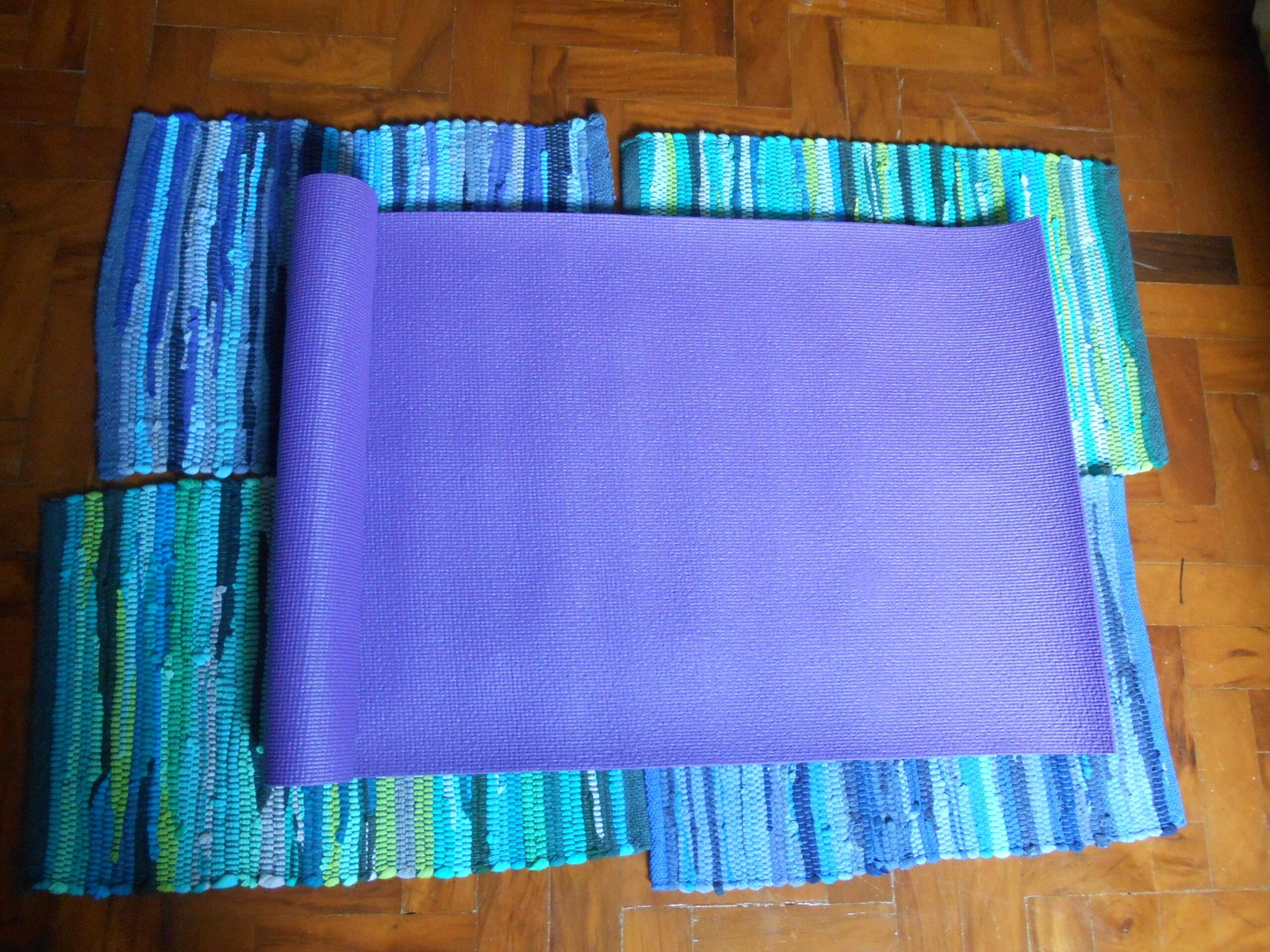 QUINTAS 21:00 - Aula de Yoga via zoom com correção em tempo real via câmera dedicada por Marcela Maia - Image 3